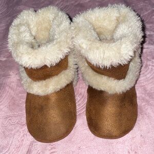 Hot Cakes Plush Tan Fur Ugg Boots (3m)